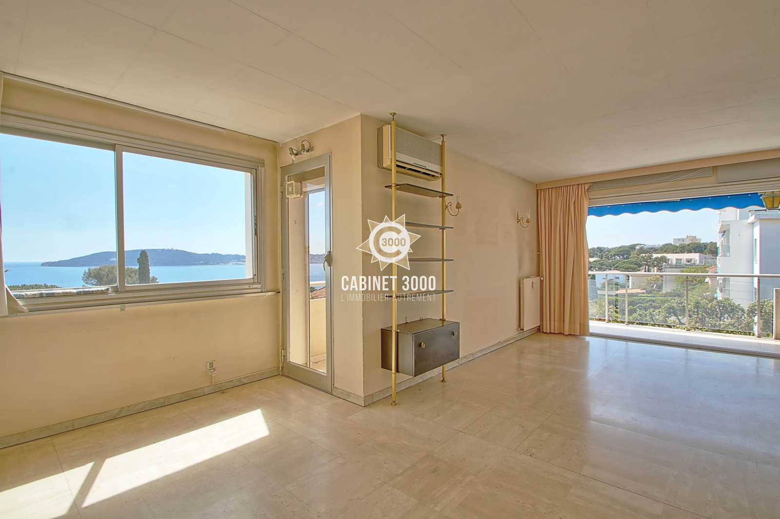 Vente M1941 TOULON MourillonLamalgue Appartement T5 Vue mer Garage 3000