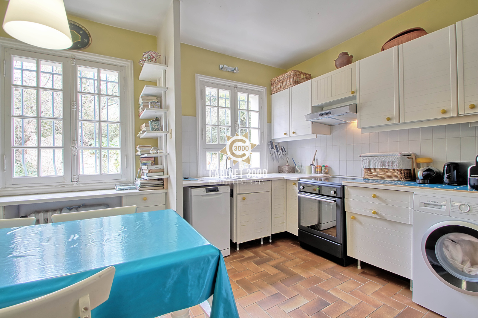 Vente M1823 TOULON Cap Brun Appartement T5 terrasse vue mer